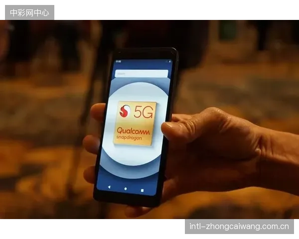 华为亚布力测试数据显示:5.5G基站配合低功耗时序同步,实现99.8%雪道覆盖下的数据秒级回传 华为亚布力测试数据显示:5.5G基站配合低功耗时序同步,实现99.8%雪道覆盖下的数据秒级回传